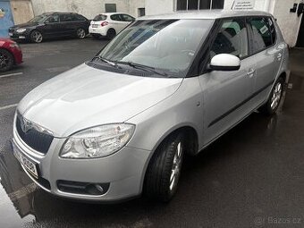 Fabia 2009 1.4 63kw 25600km najeto