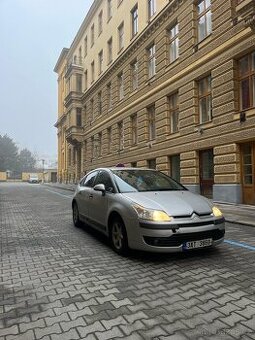 Levný pronájem citroen C4