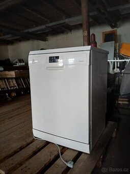 Myčka volně stojící Electrolux ESF5534LOW