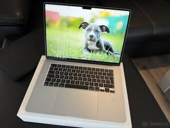 Apple Macbook Air M4 15,3", 16/256GB sky blue, záruka 3/27