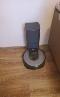 iRobot romba i7+