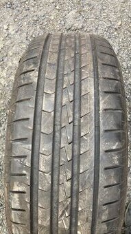 205/60 R15 Vredestein sportrac 5