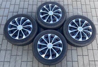 Rapid, Fabia - 15" zimní 185/60 R15 Barum 7-8mm