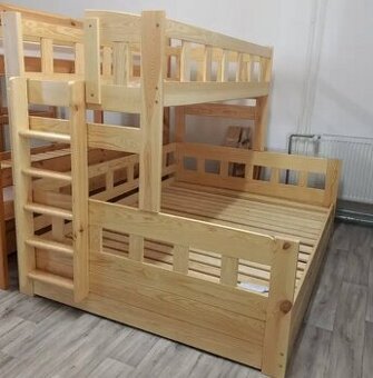 dřevěná patrová postel z masivu, palanda Midas