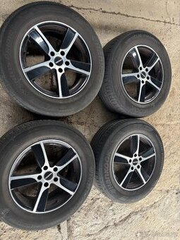 Letni Alu s pneu R17 z auta Hyundai Santa Fe