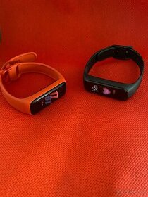 Chytrý náramek / Hodinky Samsung Galaxy Fit2