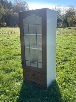 kuchyňská skříňka