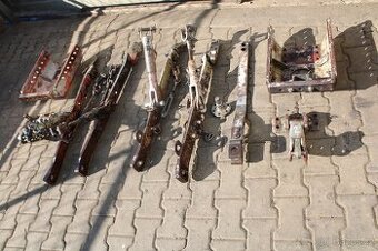 Zetor 6911 ramena konzole trn držák 3. bod