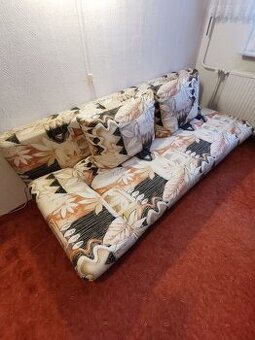 Pohovka, sedačka - rozkládací na spaní