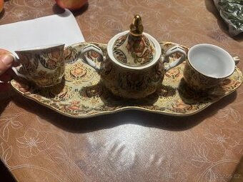 Zlatý luxusní čajový servis pro dva s podnosem