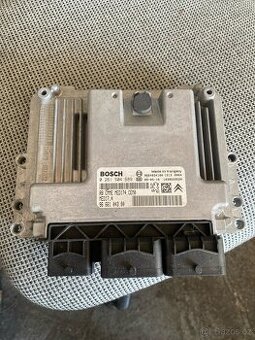 Řidiči jednotka Bosch 0 261 S04 689
