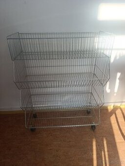 Vybavení prodejny - drátěný koš stohovatelný