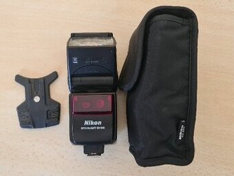 Blesk Nikon SB-600