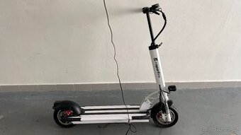 Elektrická koloběžka insportline v perfektním stavu