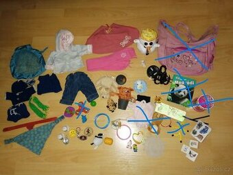 Mix hraček - plyšáci, spinner, tetování, ovečka Shaun atd.