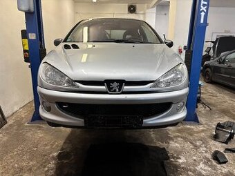 Peugeot 206 komplet předek
