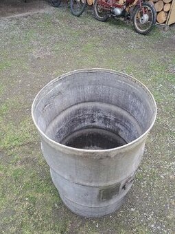 Sud na dešťovou vodu 200l