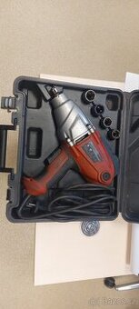 Elektrický utahovák 230v