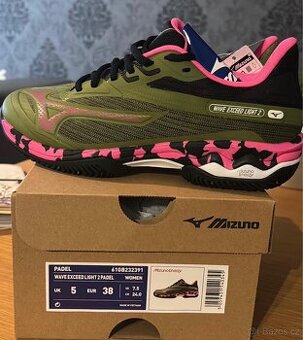 Dámské Mizuno Wave Exceed Light 2 Padel, vel.38