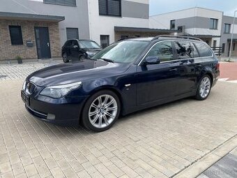 BMW 525d combi, 145 kW, 2009, kůže, ALU R18, tažné, nová STK