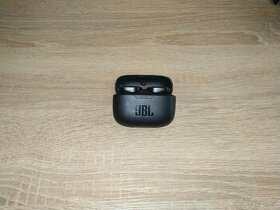 Bezdrátová sluchátka JBL Tune 130NC TWS ANC