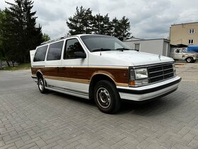 Dodge Grand Caravan rok 1989 - 1