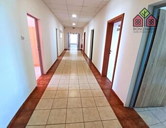 Pronájem ubytovacích prostor, 320 m2, zcela vybaveno, ubytov