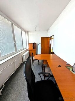Pronájem kanceláře 14 m2, Javorová 3102, Most