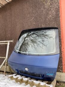 Zadní dveře na Škoda Octavia || Sedan