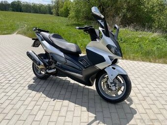 Gilera Nexus 500 - 1