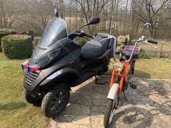 Prodám PIAGGIO MP3 250, Babeta jako dárek.