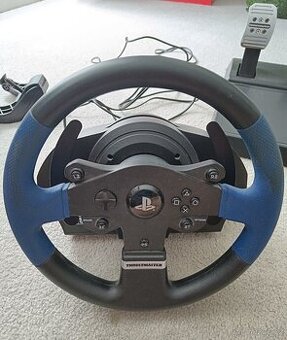Volant Thrustmaster T150