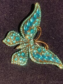 rhinestone brož,.7 x 5cm .