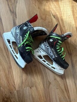 Brusle Bauer Vapor X 3.7 Intermediate velikost 6,5