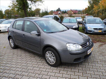 VW Golf 1,4 i TAŽ.ZAŘ.,KLIMA-hned odjíždíte