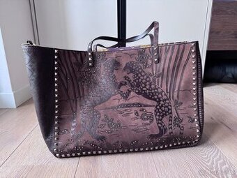 Kabelka Valentino African Animal Rockstud Tote - Original
