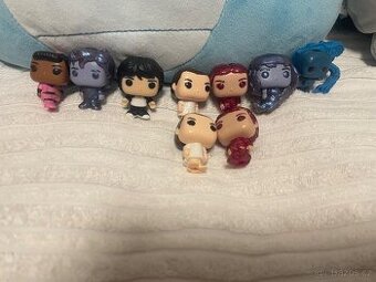 Stranger things-kinder joy