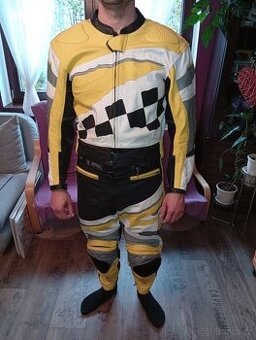 Dvoudílná noto kombinéza a boty