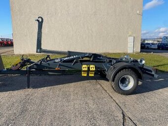 Traktorový nosič kontejnerů Portýr 9.7 skladem