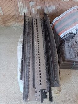 Prodám kartáče pod hřebenáče cca 20m