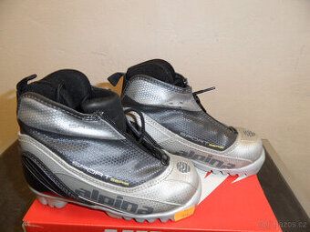 boty na běžky Alpina vel. 29