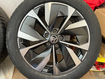 ŠKODA KAROQ NOVÁ R18 MIRAN letní BRIDGESTONE DOT2024