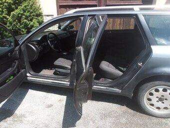 Audi A6 avant 2,5TDI