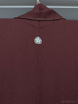 Vínově červené dámské iromuji kimono