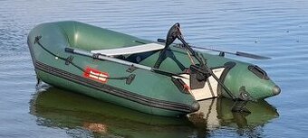 Rybářský clun Boat 007 290cm