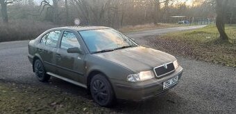 Skoda octavia 1.6 mpi - 1