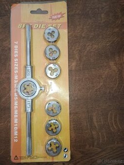 Sada závitových oček