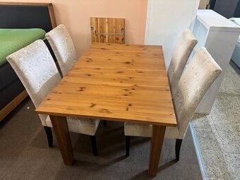 Jídelní set 4x židle + bytelný dřevěný rozkl. Stůl z masivu