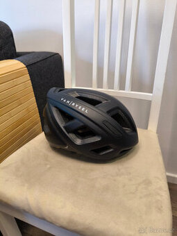 Prodám silniční helmu Van Rysel Roadr 500 MIPS L (59–62 cm)