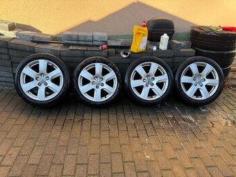 Nabízím k prodeji sadu origininálních ALU kol. Používané na